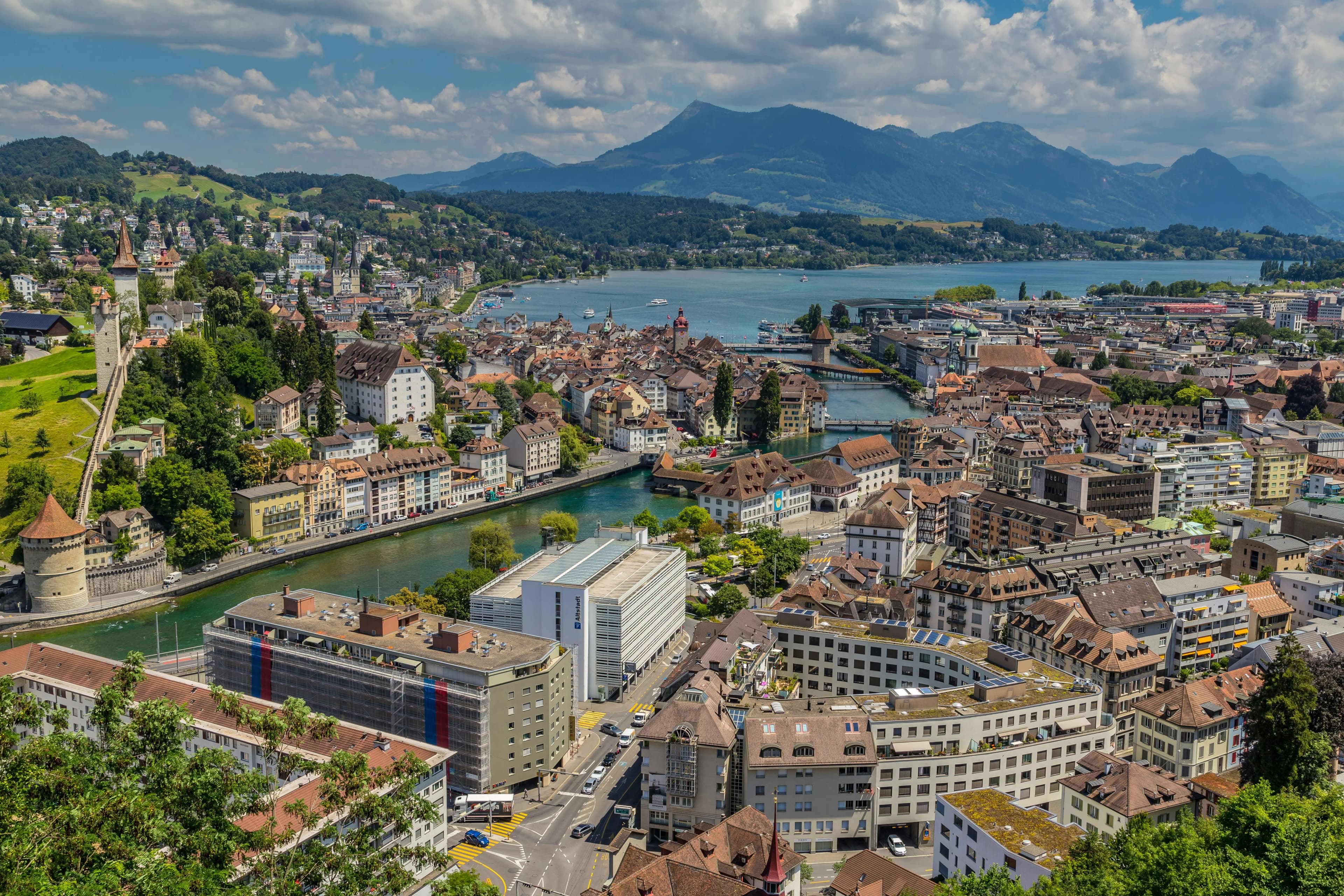 Lucerne and its lakeside surroundings